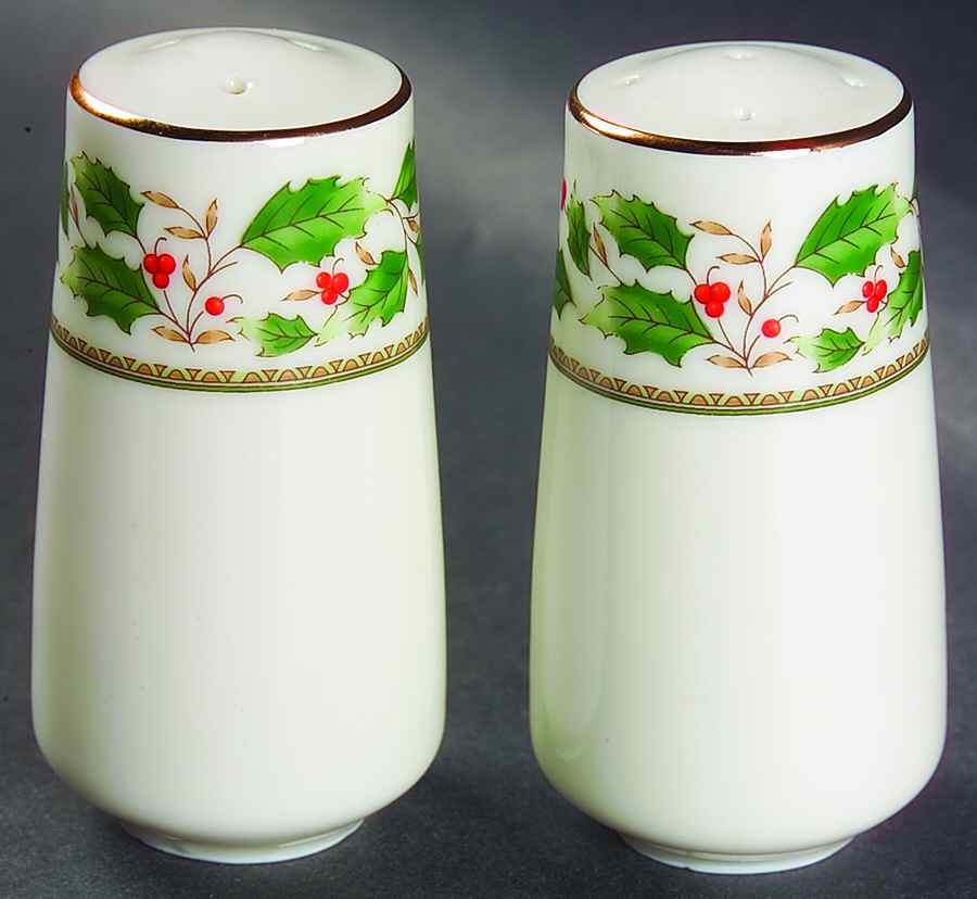 Noel Salt & Pepper Set by Seizan-1