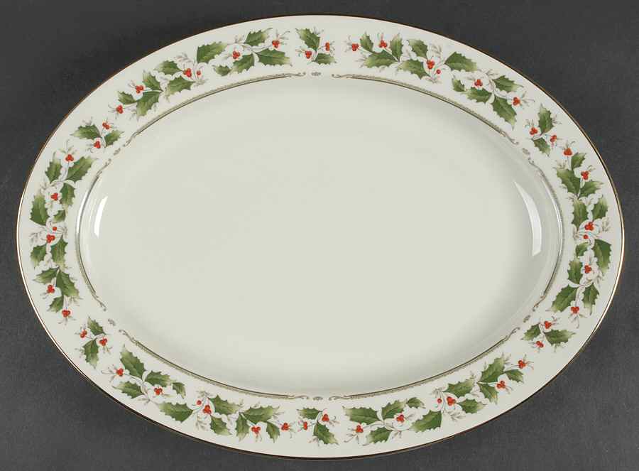 Noel 14" Oval Serving Platter by Seizan-1