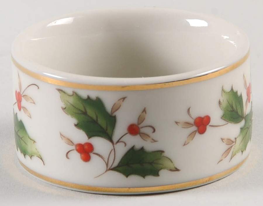 Noel Napkin Ring by Seizan-1