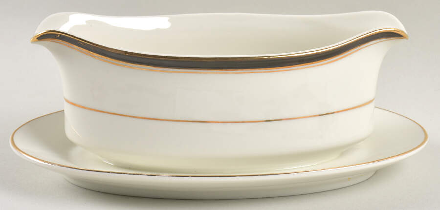 Onyx Gold Gravy Boat with Attached Underplate by Seizan-1