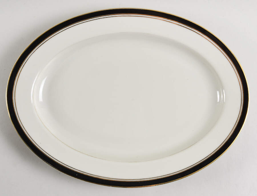 Onyx Gold 14" Oval Serving Platter by Seizan-1