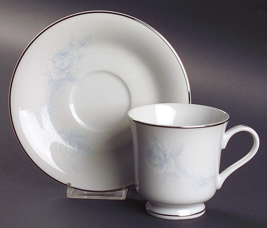 Seizan Rose Footed Cup & Saucer Set by Seizan-1