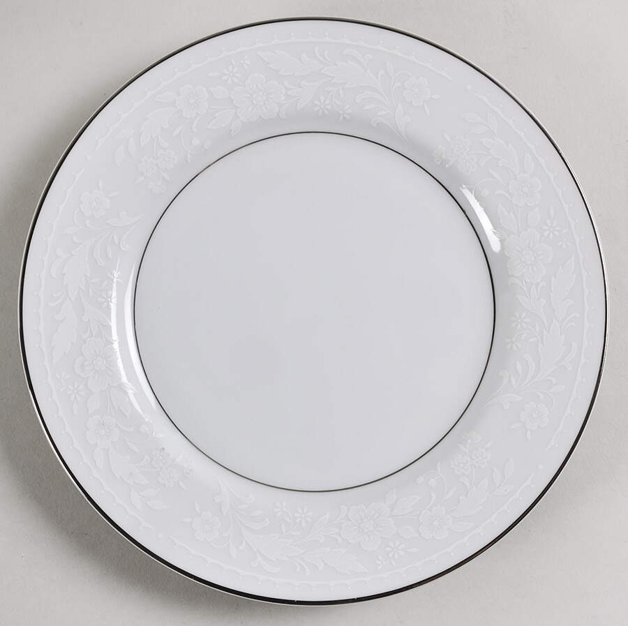 Silky Lace Salad Plate by Seizan-1