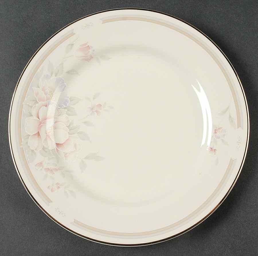 Sonorous Salad Plate by Seizan-1