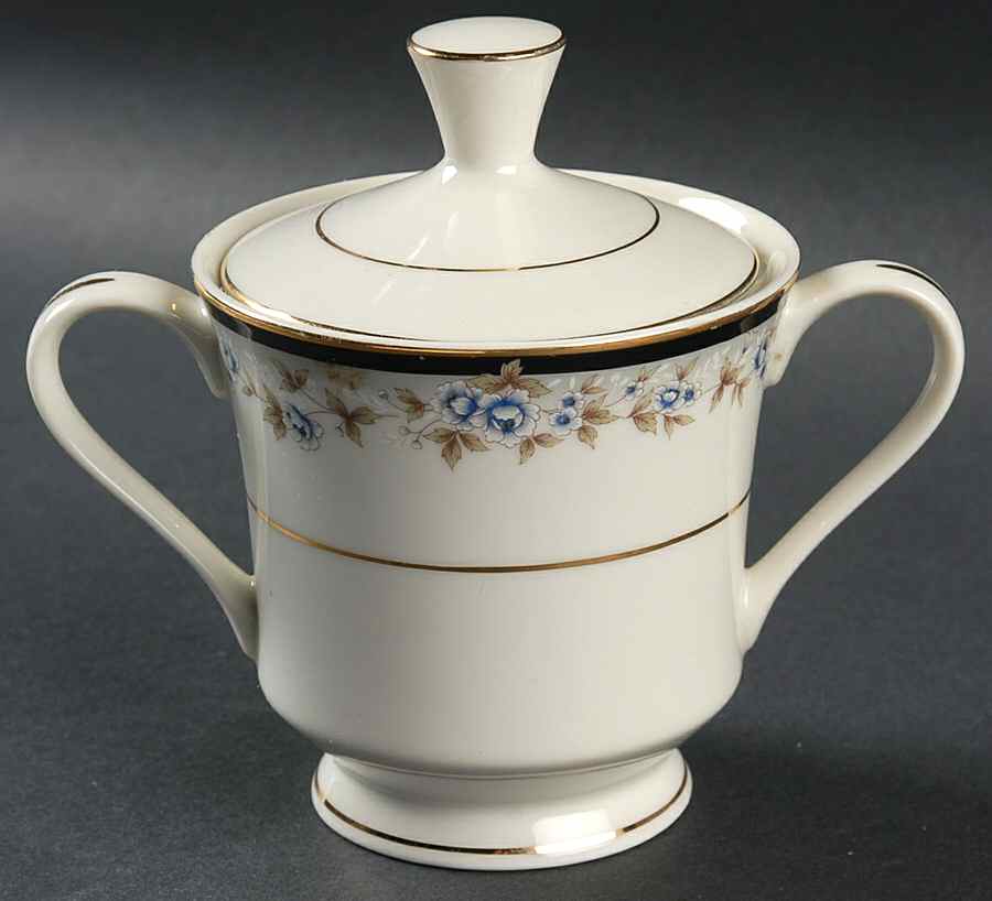 Towada Sugar Bowl & Lid by Seizan-1
