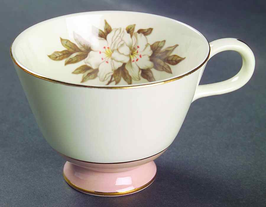 Fair Lady Footed Cup by Sevron-1