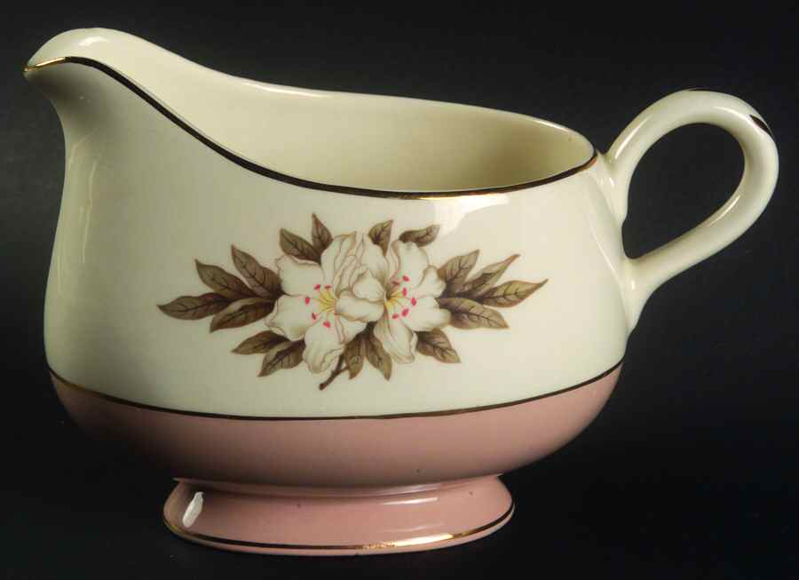 Fair Lady Gravy Boat by Sevron-1