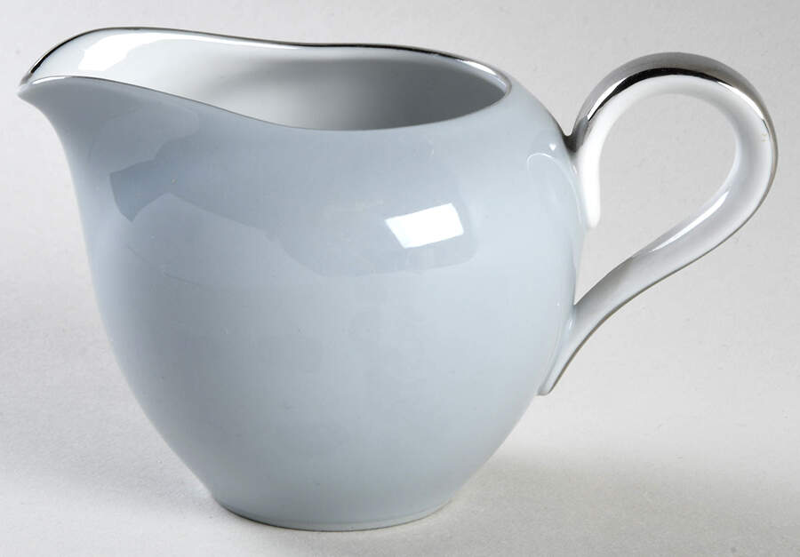 2398 (Coupe) Creamer by Seyei Toki Co-1