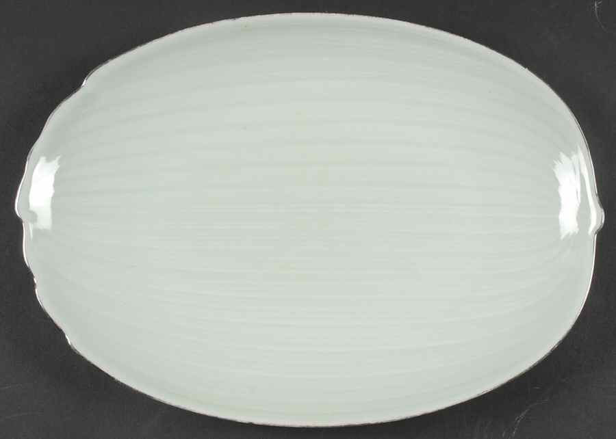 316 12" Oval Serving Platter by Seyei Toki Co-1