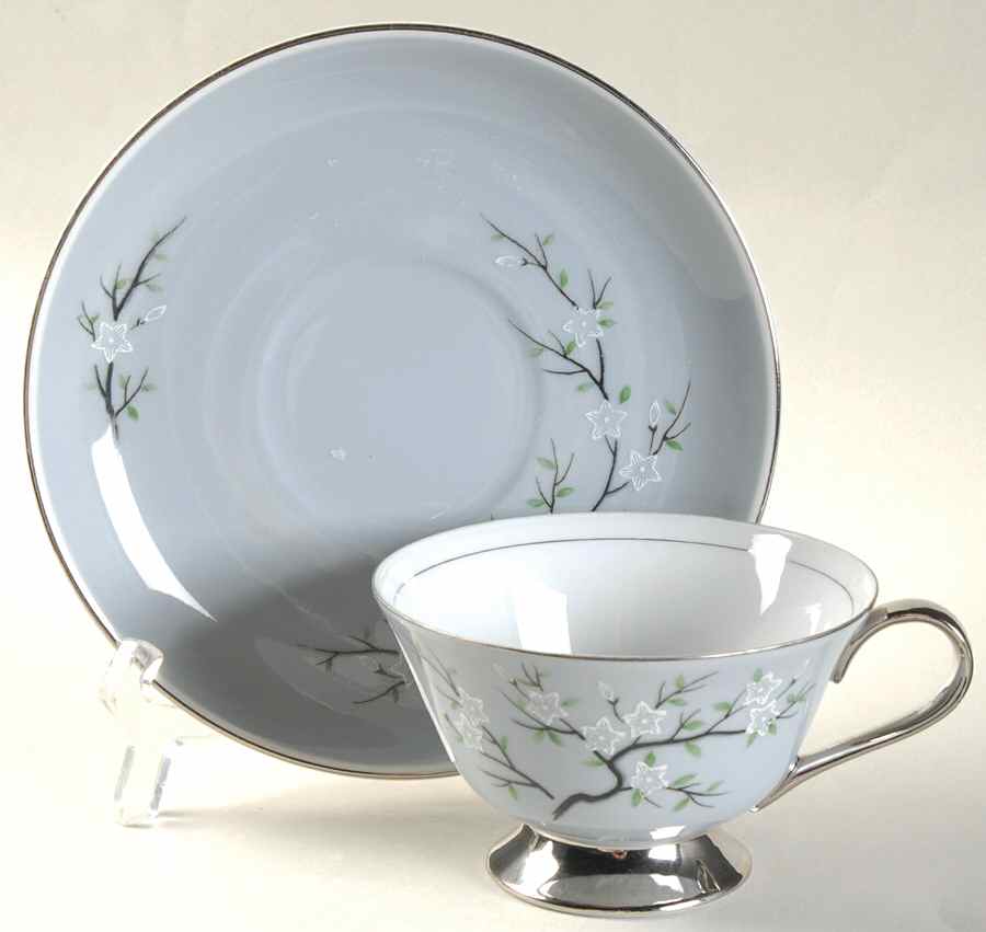 3172 Footed Cup & Saucer Set by Seyei Toki Co-1