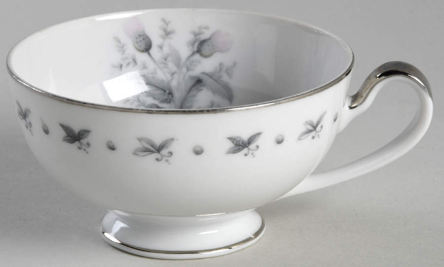 3536 Footed Cup by Seyei Toki Co-1