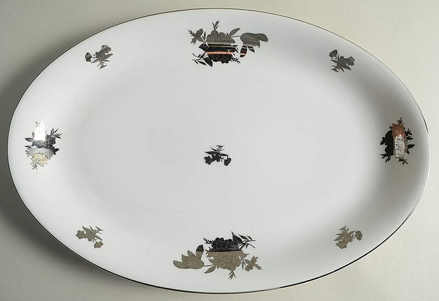 397 (Smooth Edge) 16" Oval Serving Platter by Seyei Toki Co-1