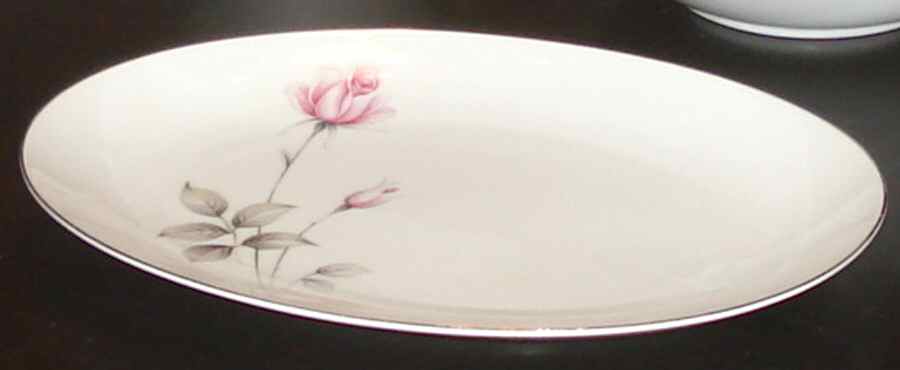 Ardsley 14" Oval Serving Platter by Seyei Toki Co-1