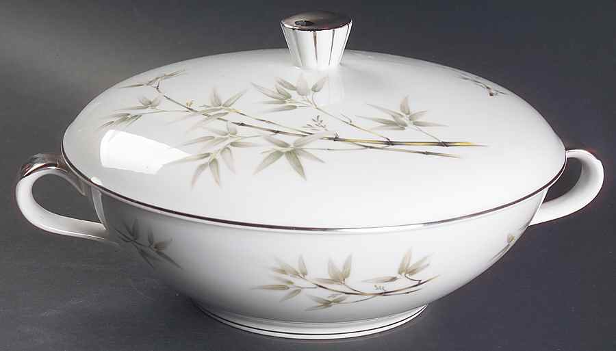 Bamboo Garden Round Covered Vegetable by Seyei Toki Co-1