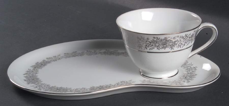 Brilliant Snack Plate & Cup Set by Seyei Toki Co-1