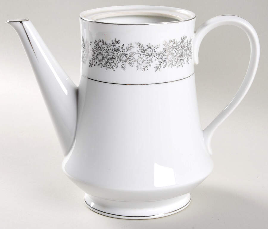 Brilliant Coffee Pot No Lid by Seyei Toki Co-1