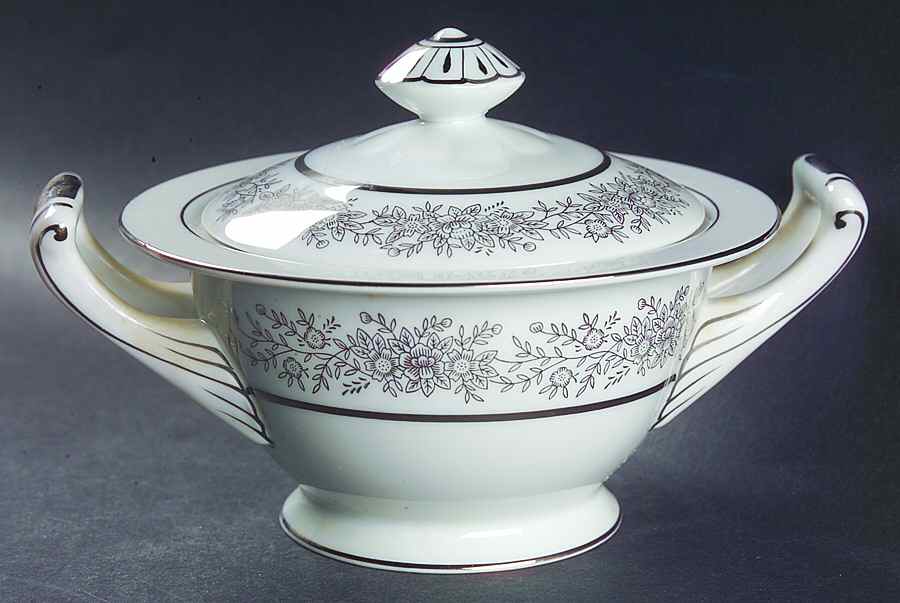 Brilliant Sugar Bowl & Lid by Seyei Toki Co-1