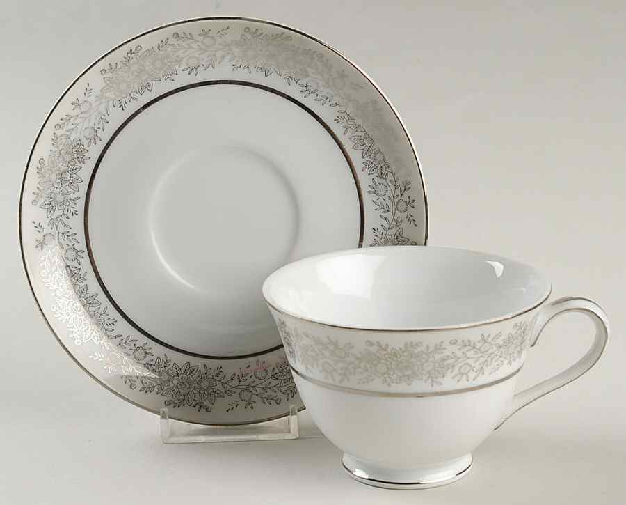 Brilliant Footed Cup & Saucer Set by Seyei Toki Co-1