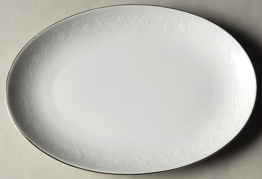 Bridal Lace Relish/Gravy Underplate by Seyei Toki Co-1