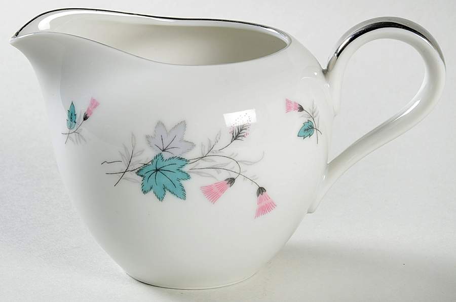 Capri Creamer by Seyei Toki Co-1