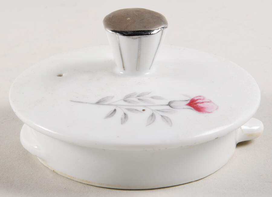 Carnation Lid for Teapot by Seyei Toki Co-1