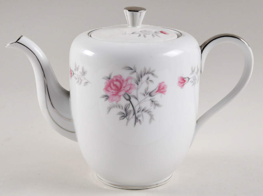 Carnation Teapot & Lid by Seyei Toki Co-1