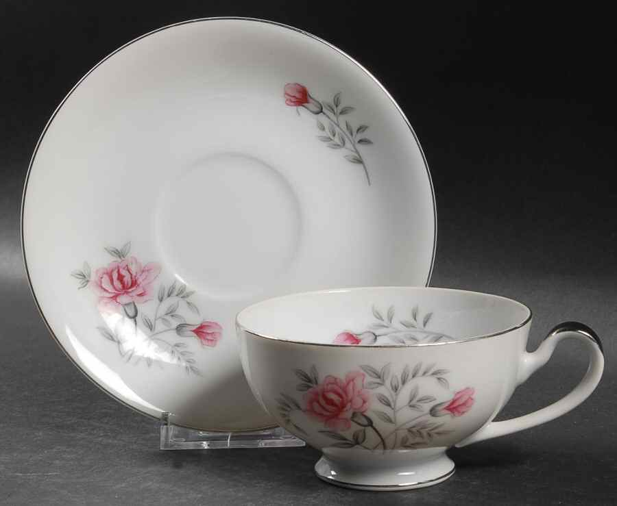 Carnation Footed Cup & Saucer Set by Seyei Toki Co-1