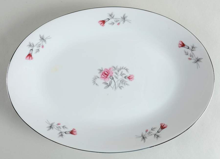 Carnation 12" Oval Serving Platter by Seyei Toki Co-1