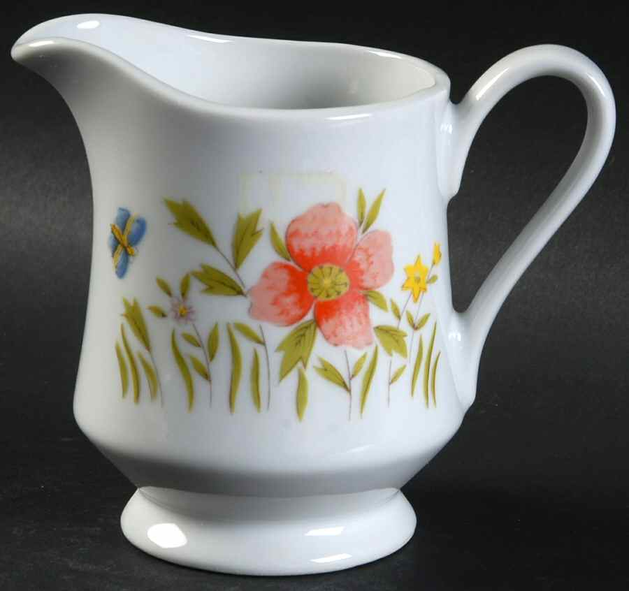 Country Flowers Creamer by Seyei Toki Co-1