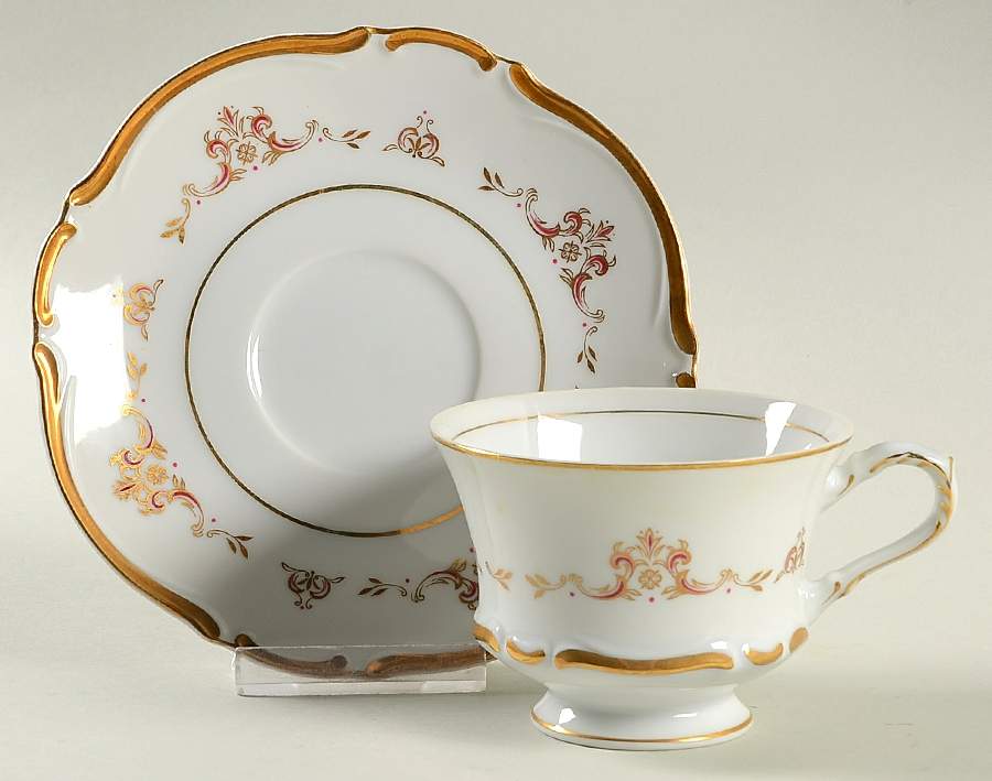 Coventry Footed Cup & Saucer Set by Seyei Toki Co-1