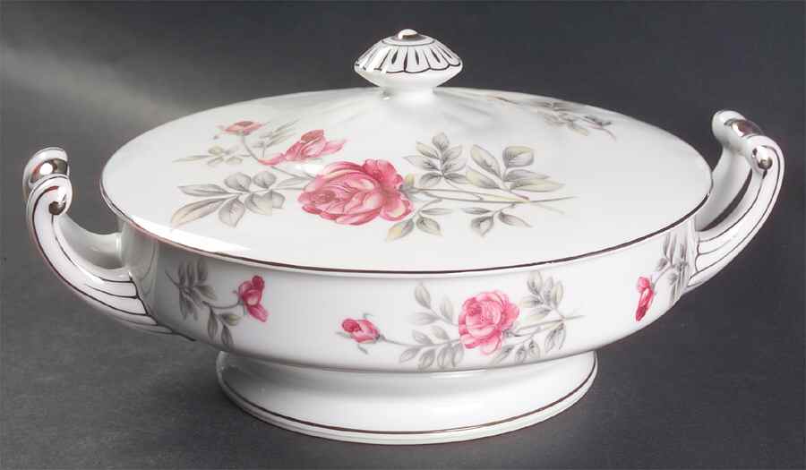 Elegance Round Covered Vegetable by Seyei Toki Co-1