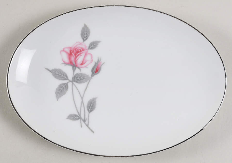 Enchantment Underplate for Gravy Boat by Seyei Toki Co-1