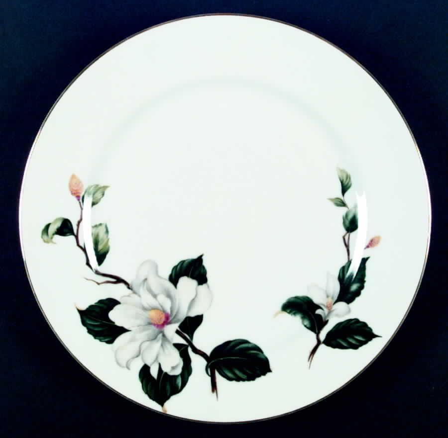 Fall Camellia Dinner Plate by Seyei Toki Co-1
