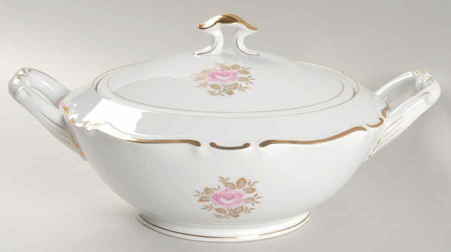 Gloria Round Covered Vegetable by Seyei Toki Co-1