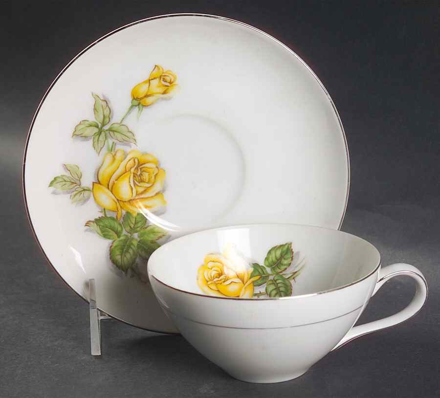 Margarett Flat Cup & Saucer Set by Seyei Toki Co-1