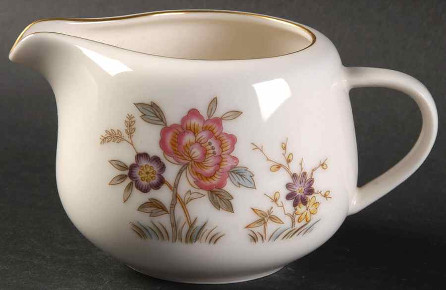 Oriental Peony Creamer by Seyei Toki Co-1
