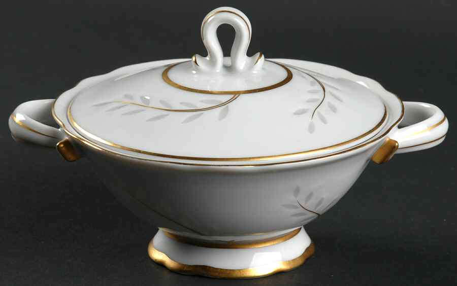 Pearl Rice (Scalloped Edge) Sugar Bowl & Lid by Seyei Toki Co-1
