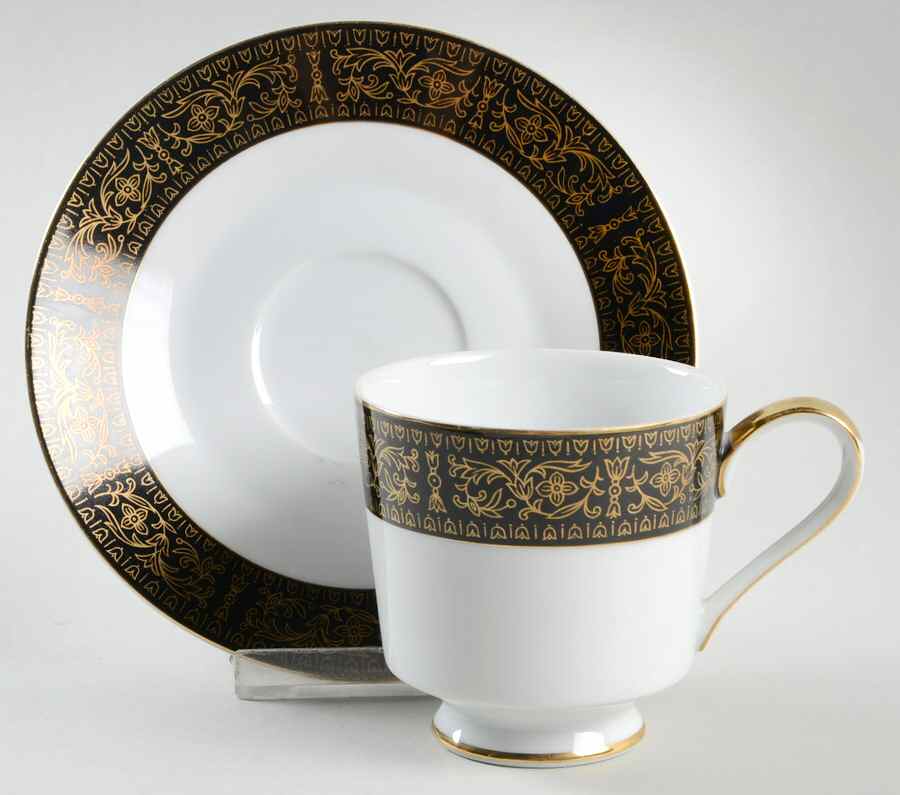 Ravenswood Footed Cup & Saucer Set by Seyei Toki Co-1