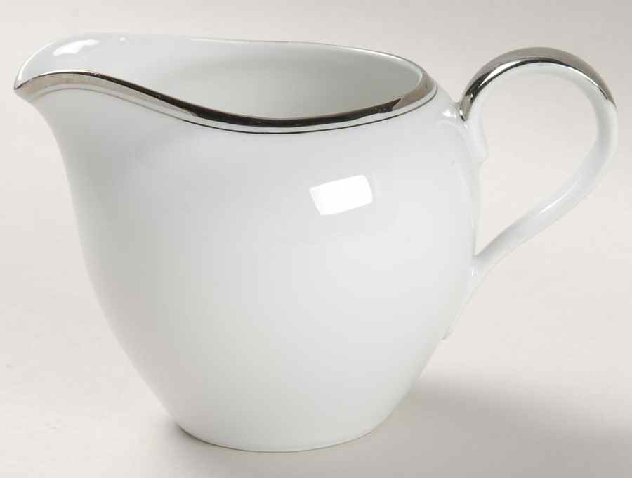 Silvermont Creamer by Seyei Toki Co-1