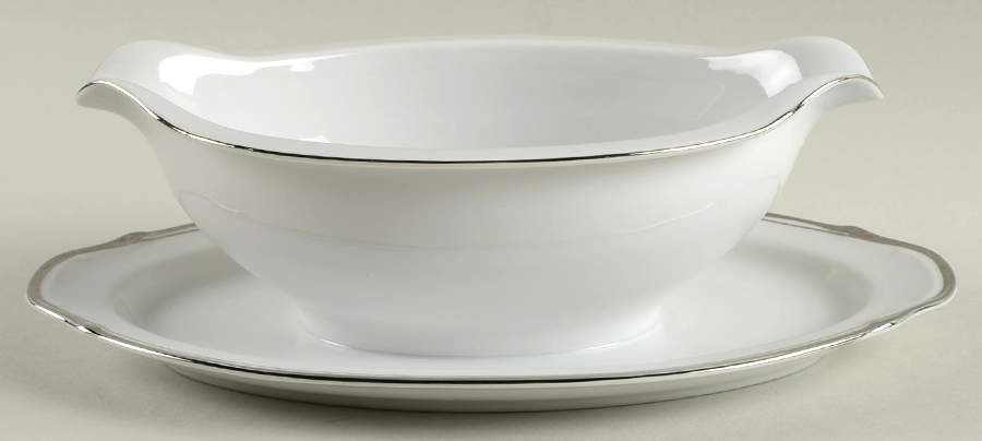 Silvermont Gravy Boat with Attached Underplate by Seyei Toki Co-1