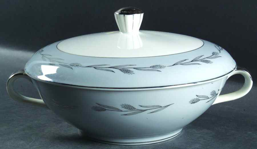 Silver Wheat Round Covered Vegetable by Seyei Toki Co-1