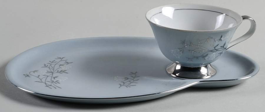 Silver Wheat Snack Plate & Cup Set by Seyei Toki Co-1