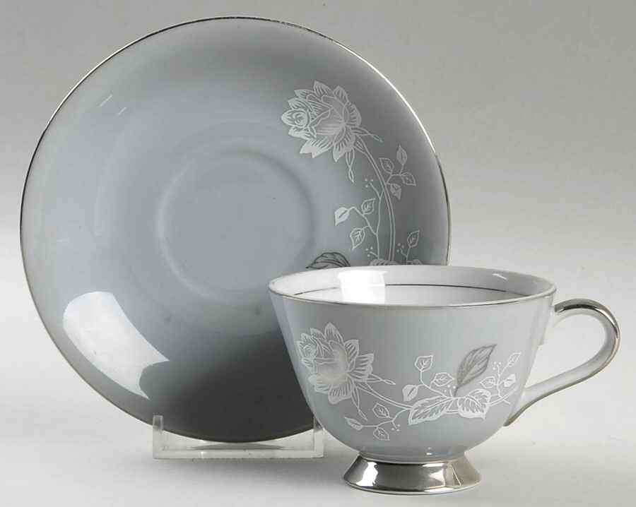 Trousseau Footed Demitasse Cup & Saucer Set by Seyei Toki Co-1