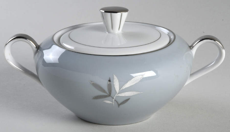 White Leaf Sugar Bowl & Lid by Seyei Toki Co-1