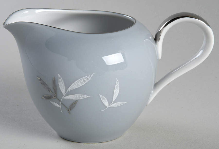 White Leaf Creamer by Seyei Toki Co-1