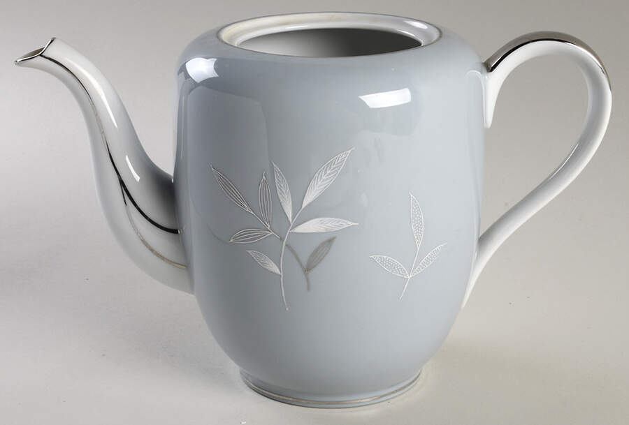 White Leaf Coffee Pot No Lid by Seyei Toki Co-1