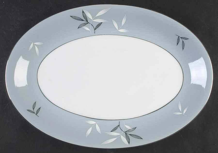 White Leaf 12" Oval Serving Platter by Seyei Toki Co-1