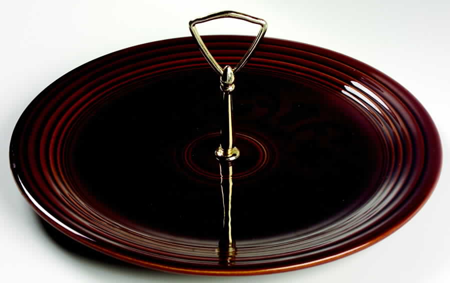 Amberstone Round Serving Plate with Handle (CH) by Sheffield-1