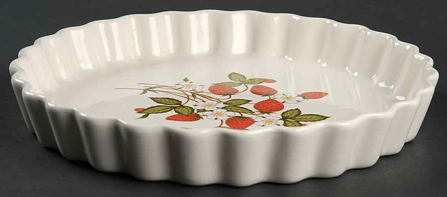 Strawberries N' Cream 10" Quiche by Sheffield-1