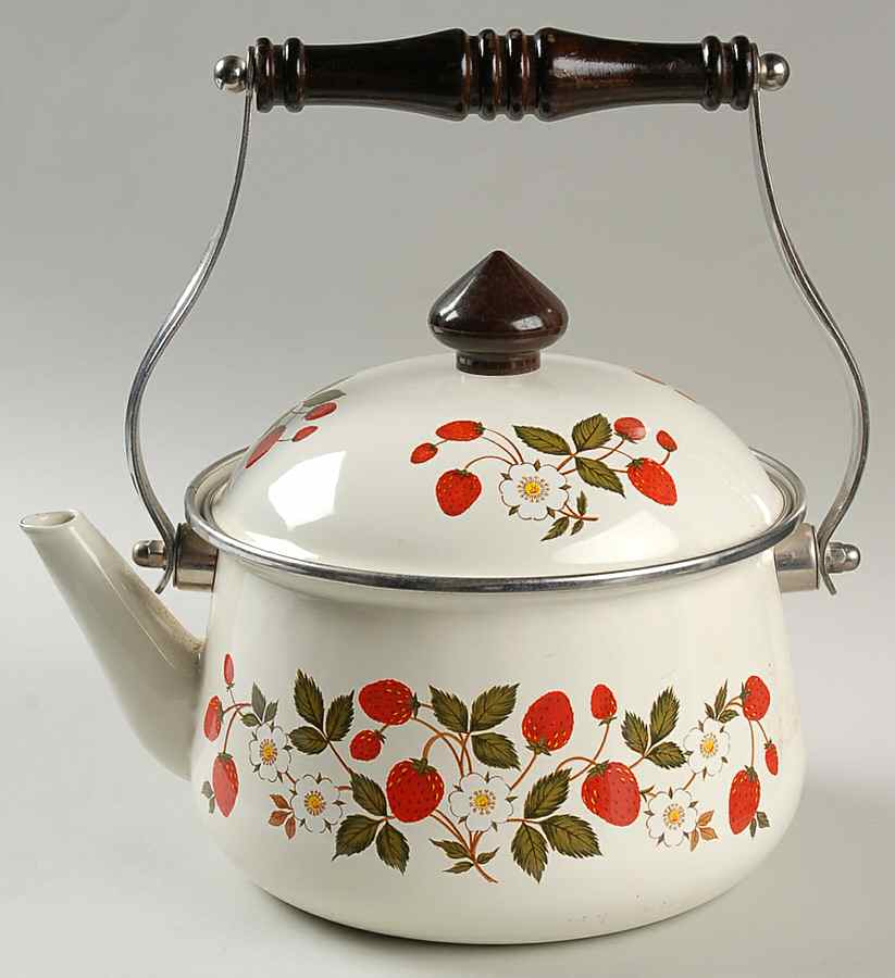 Strawberries N' Cream Metal Kettle & Lid by Sheffield-1